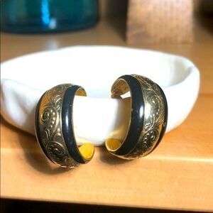Vintage Black and Gold Hoop Earrings